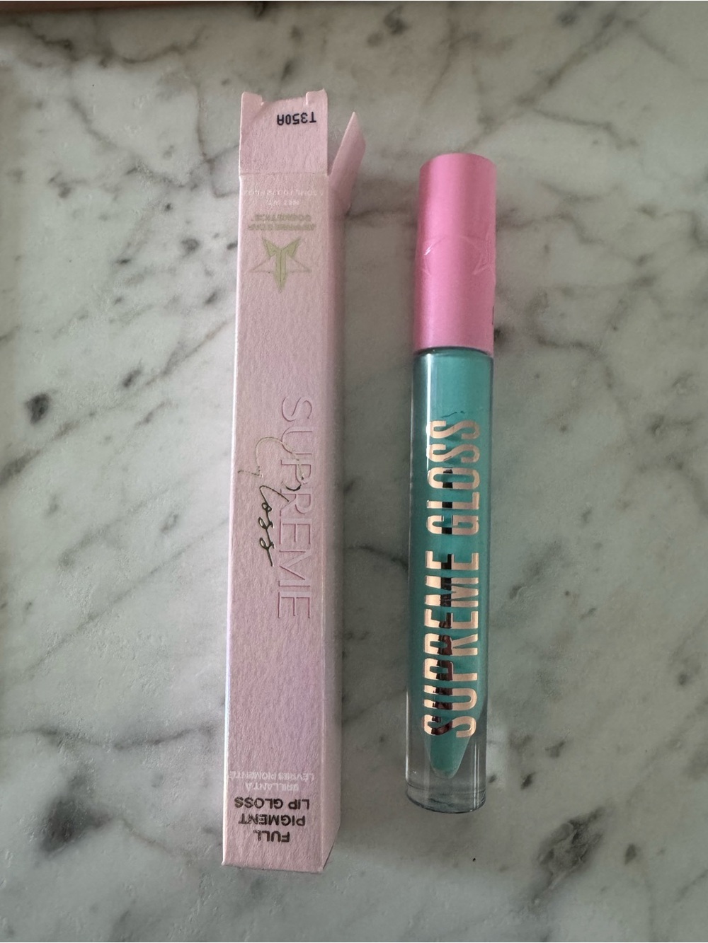 Jeffree Star Lip Gloss & Beauty Bundle - Picture 2 of 5